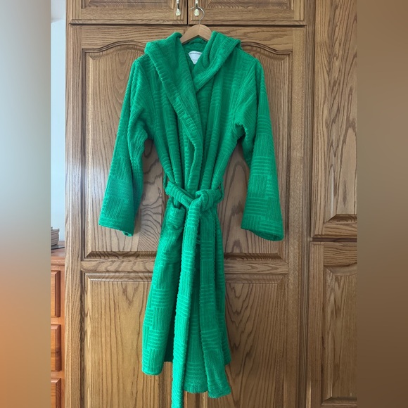 Bottega Intreccio Pattern BathRobe - Picture 2 of 6
